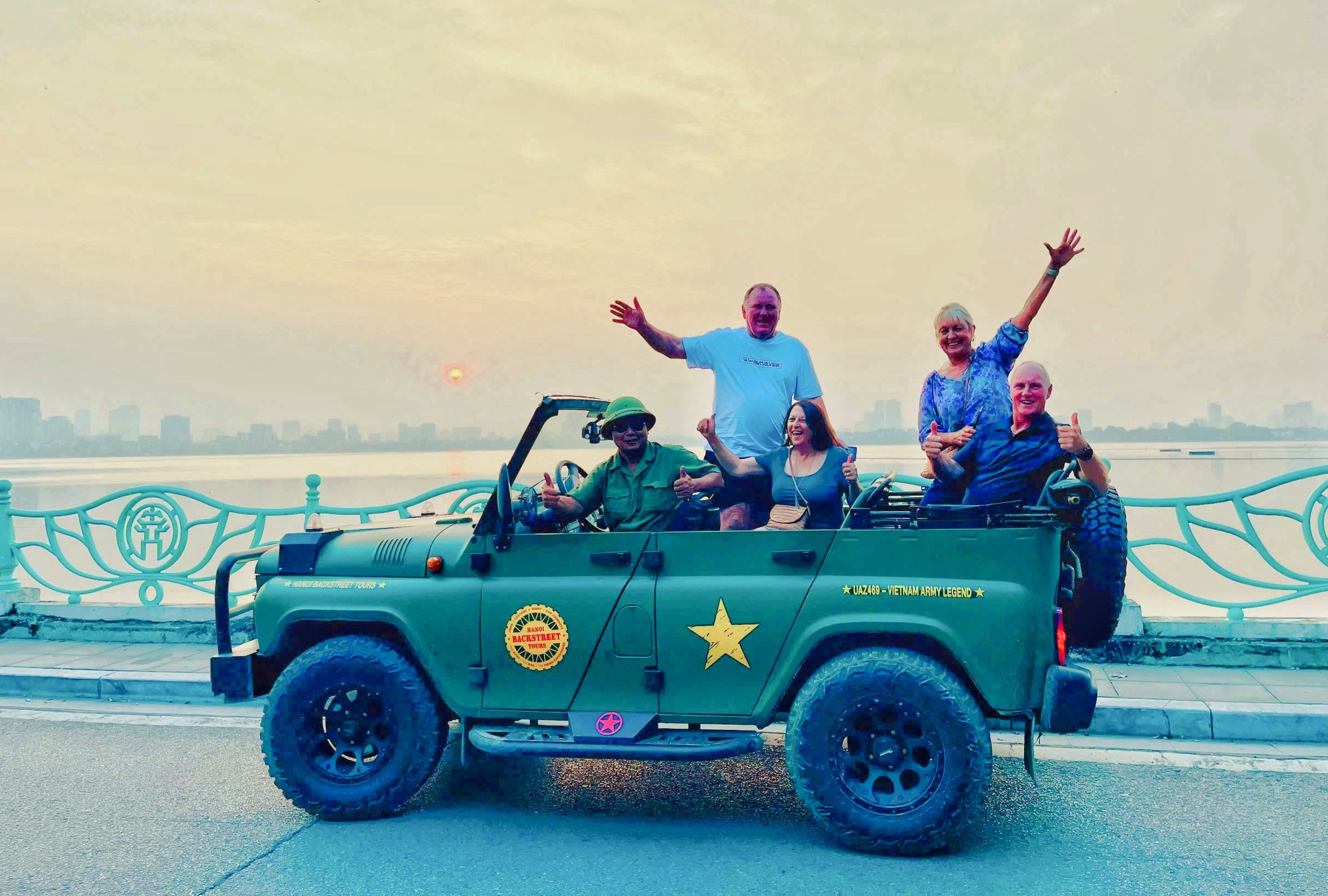 2.5 Hour Hanoi Highlights & Hidden Gems By Vietnam Army Legend Jeep -HJA3